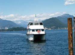 laveno battello navigazione lago maggiore prima