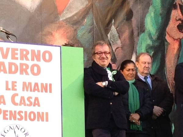 lega nord manifestazione milano 2012