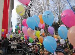 Sant'Antonio: il lancio dei palloncini (inserita in galleria)