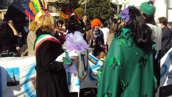 carnevale 2012 cardano al campo pro loco