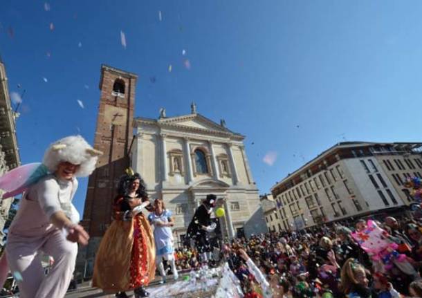 carnevale 2012 gallarate sfilata