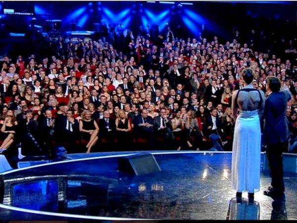 Federica Pellegrini a Sanremo 2012 (inserita in galleria)