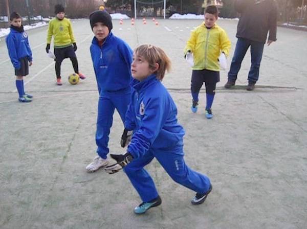 Filippo, il minitifoso dell'inter, gioca a Gazzada (inserita in galleria)