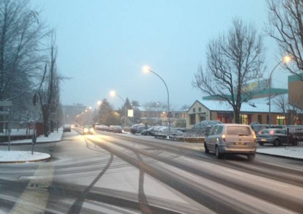 gallarate neve 2012 via padre lega innevata