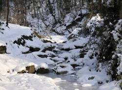 Ghiaccio e neve alla prima cascata di Cittiglio (inserita in galleria)