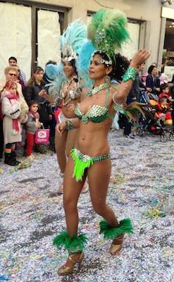 La sfilata di carnevale a Varese  (inserita in galleria)