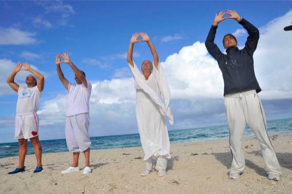 Le follie dell'Isola dei Famosi (inserita in galleria)