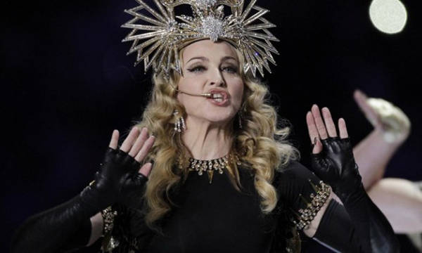 Madonna, un tour mondiale (inserita in galleria)