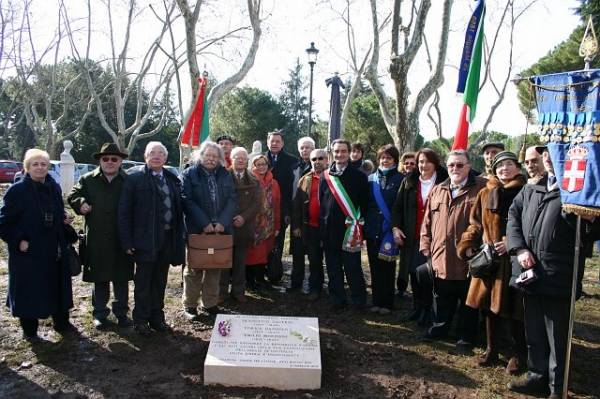 Varesini al Gianicolo (inserita in galleria)