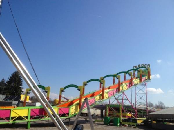 Arriva il luna Park (inserita in galleria)