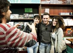 Dj Ross alla Casa del Disco (inserita in galleria)