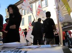 Il comitato No Tav a Varese (inserita in galleria)
