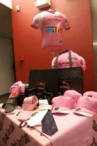 Il Giro d'Italia scalda Busto (inserita in galleria)