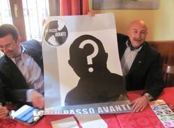 Lo slogan misterioso fa scoppiare la polemica (inserita in galleria)