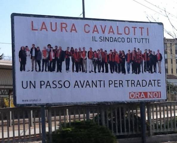 Lo slogan misterioso fa scoppiare la polemica (inserita in galleria)