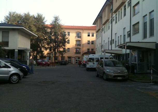 ospedale angera carlo ondoli