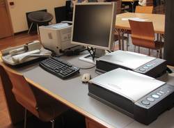 Postazioni per non vedenti in biblioteca (inserita in galleria)