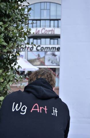 Street Art in Piazza Repubblica 2 (inserita in galleria)