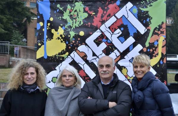 Street Art in Piazza Repubblica 2 (inserita in galleria)