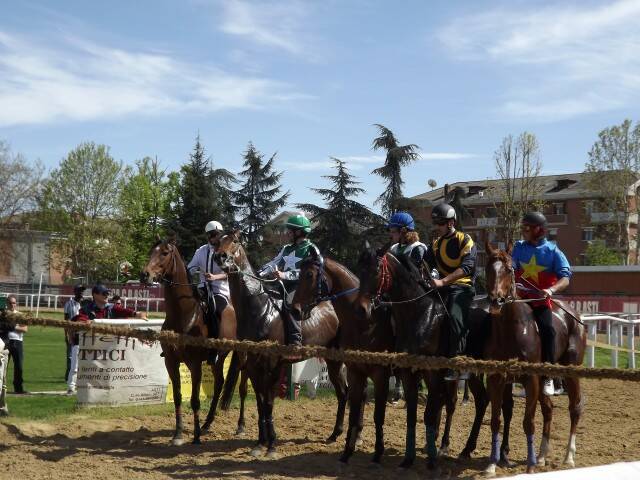 asti22april  27 