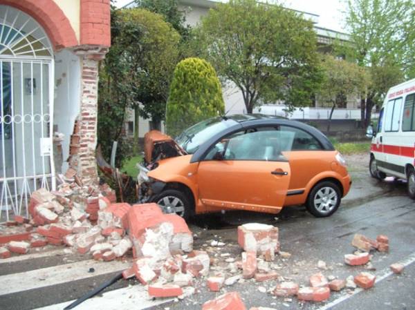 cappella votiva cassano magnago incidente (per gallerie fotografiche)