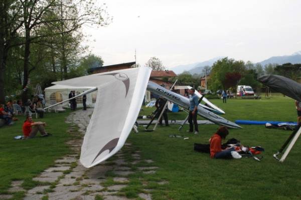 Festa del Volo a Laveno (inserita in galleria)