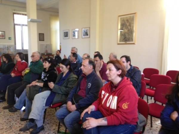 I lavoratori Whirlpool in comune (inserita in galleria)