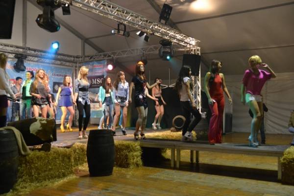 Miss Commercio a Origgio (inserita in galleria)