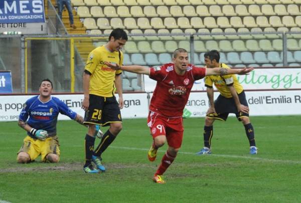 Modena - Varese: 2-2 (inserita in galleria)