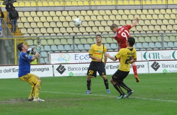 Modena - Varese: 2-2 (inserita in galleria)