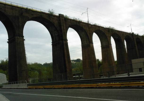 ponte ferrovia induno olona arcisate-stabio