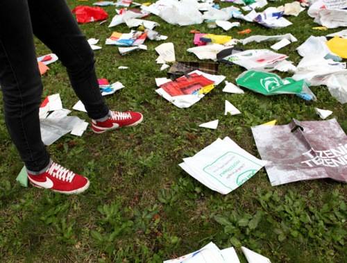 Sacchetti di plastica opere d'arte (inserita in galleria)