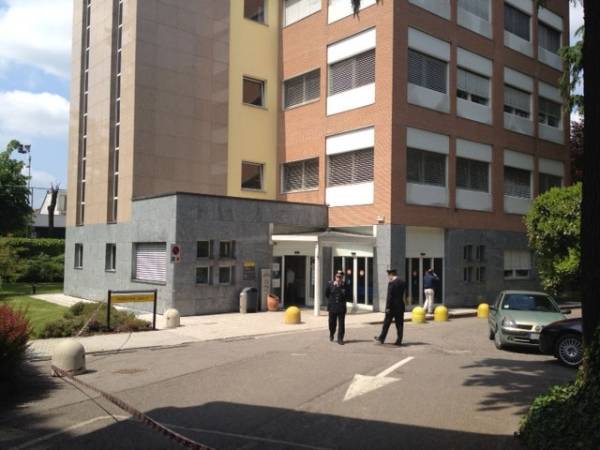 Allarme bomba all'ospedale di Saronno (inserita in galleria)