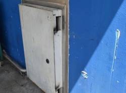 Assalto alla cassa continua a Busto (inserita in galleria)