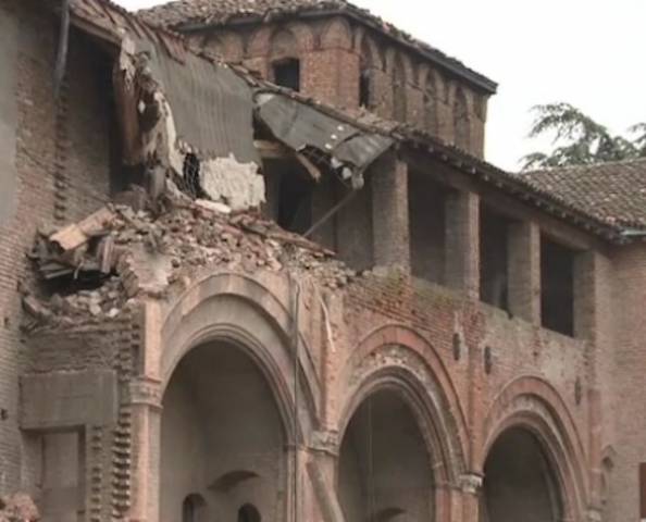 I danni del terremoto 3 (inserita in galleria)