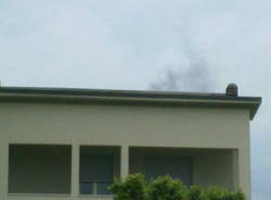 Incendio a Cazzago Brabbia (inserita in galleria)