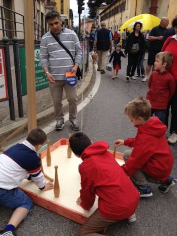 Malnate, la festa dei bambini (inserita in galleria)