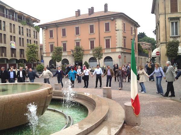 manifestazione gallarate brindisi