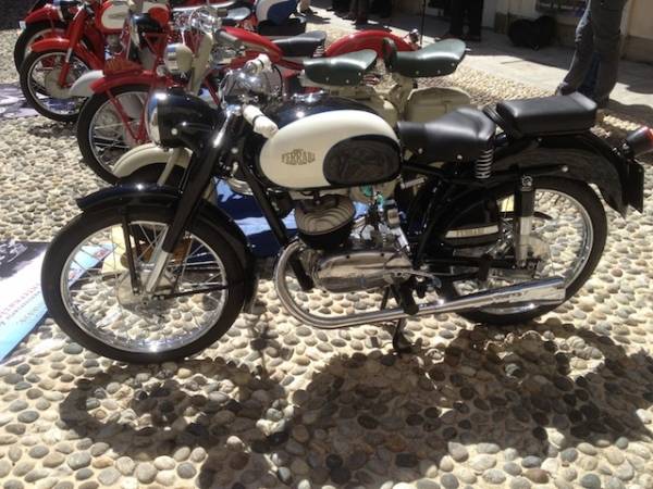 Moto storiche a Varese (inserita in galleria)