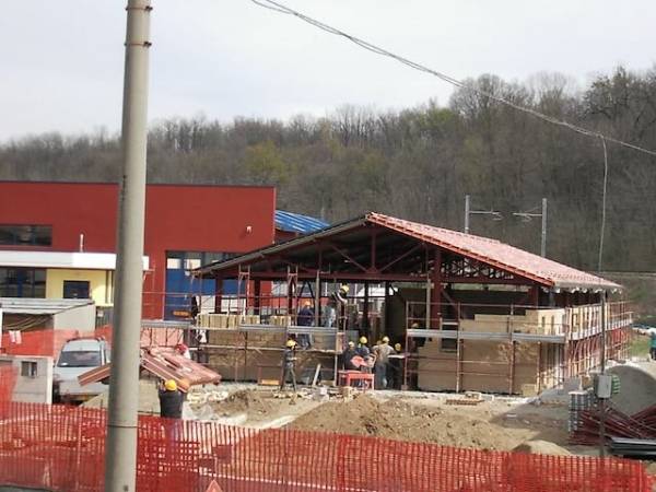 Nuova Sala del Regno a Castronno (inserita in galleria)