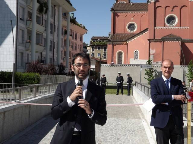 PIAZZA  3 