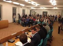 Primo consiglio comunale ferno maggio 2012 (inserita in galleria)