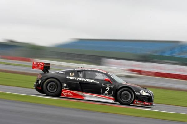 Amos sul podio a Silverstone (inserita in galleria)