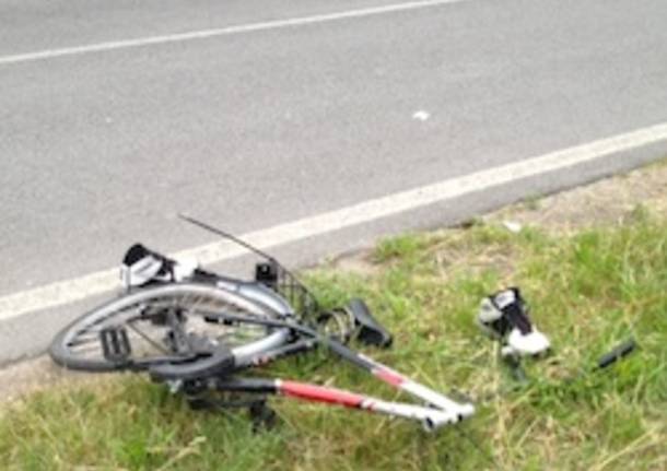 bicicletta apertura incidente samarate