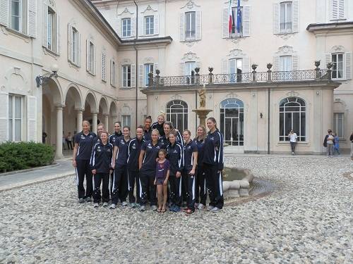 La nazionale australiana di basket femminile a Villa Recalcati (inserita in galleria)