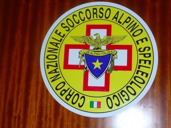 La nuova sede del Soccorso Alpino (inserita in galleria)