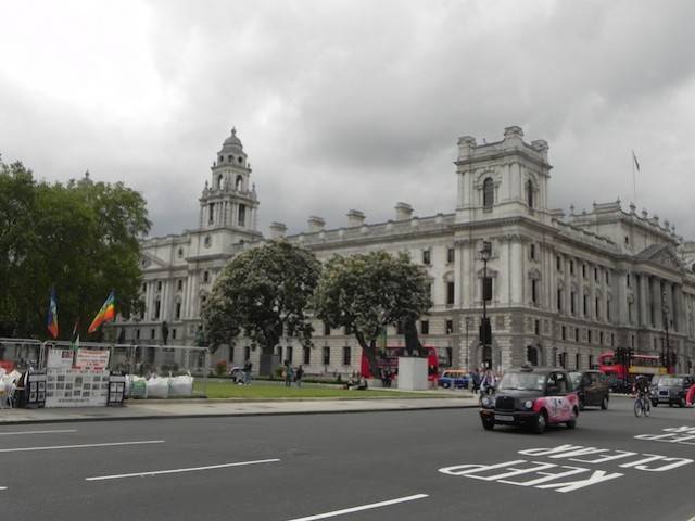 Londra