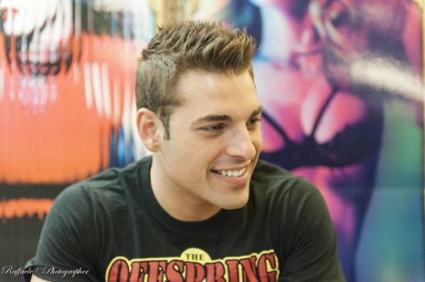 Ottavio incontra i fan (inserita in galleria)