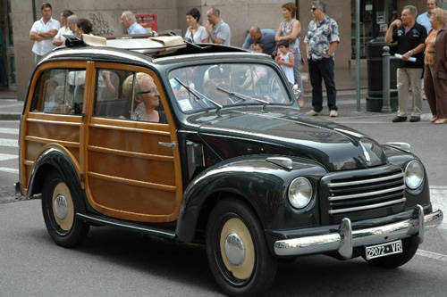 Raduno auto e moto d'epoca a Varese (inserita in galleria)