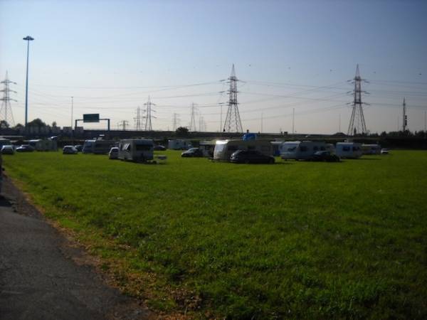 sgombero sinti rho (per gallerie fotografiche)